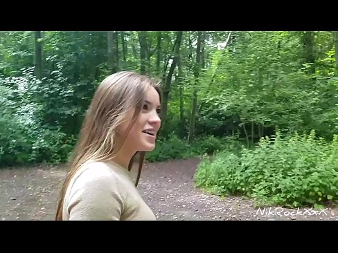❤️ Suxerinlle a Evelina que fodemos nun lugar público! Ela dixo que si. Entón fodiuna no cu e corme na súa boca. Entón ela cabreouse. ️❌ Follar en % gl.tukifporno.ru % ❌️❤