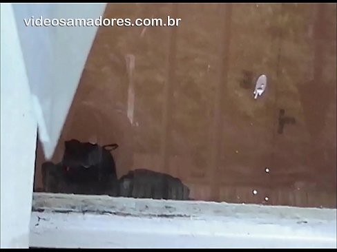❤️ Home cachondo mirando á súa moza con outro mozo, gravando un vídeo de carallo sen molestar á parella ️❌ Follar en % gl.tukifporno.ru % ❌️❤
